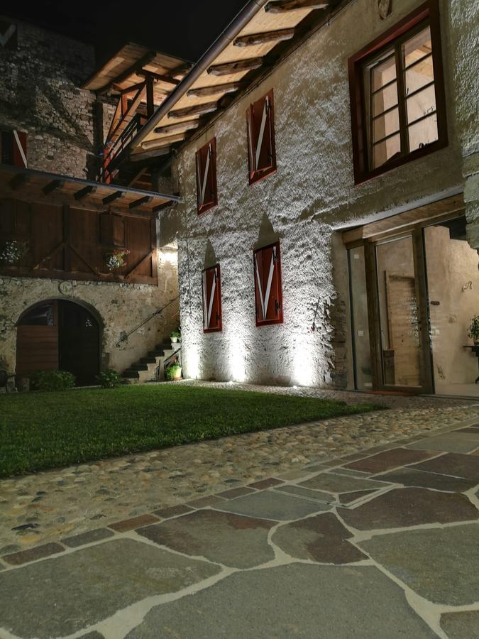 サンゼーノ Agritur Ciastelヴィラ エクステリア 写真
