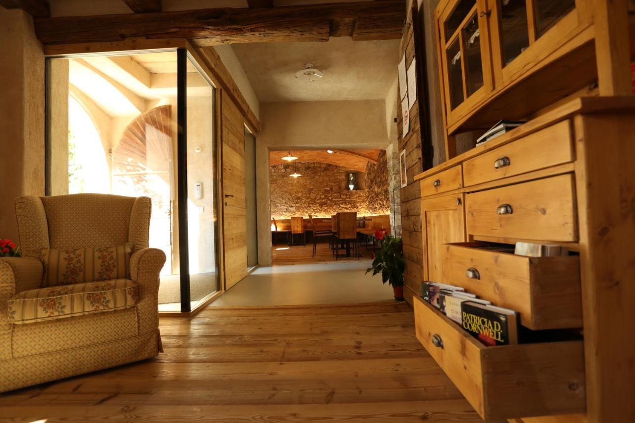 サンゼーノ Agritur Ciastelヴィラ エクステリア 写真
