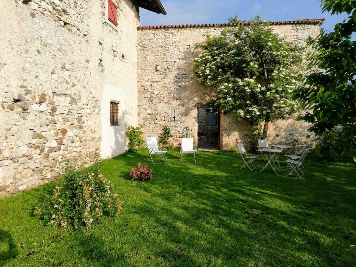 サンゼーノ Agritur Ciastelヴィラ エクステリア 写真